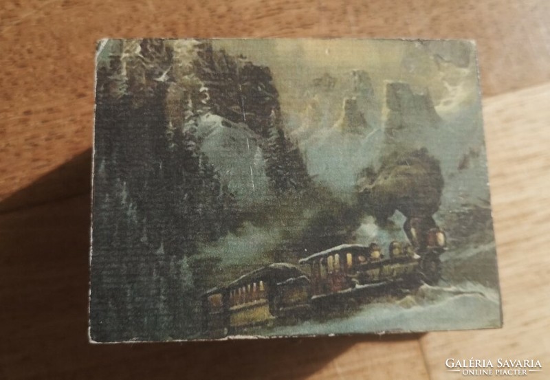 Steam locomotive antique gift box 8x6x5cm