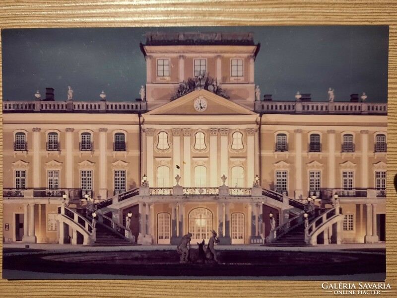 FERTŐD  Esterházy kastély díszkivilágításban retro képeslap - postatiszta