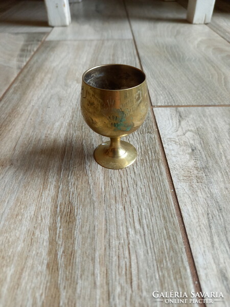 Apró régi ezüstözött talpas pohár (6x4,2 cm)