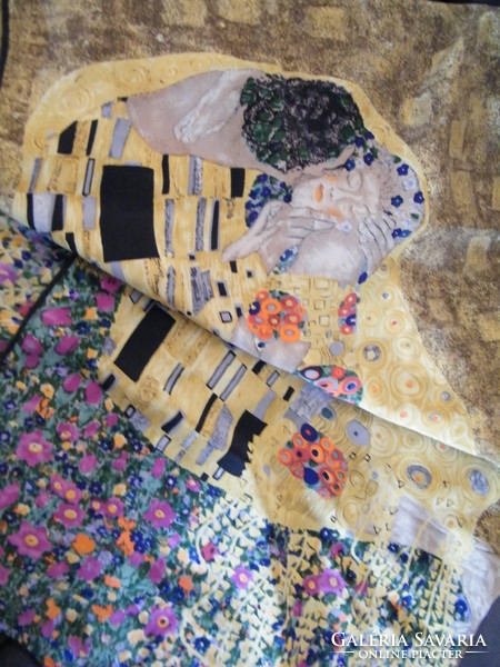 Gustav klimt kiss pattern with long silk scarf and scarf