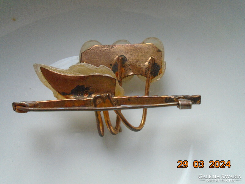 Makkos vintage brooch with gold-plated fittings