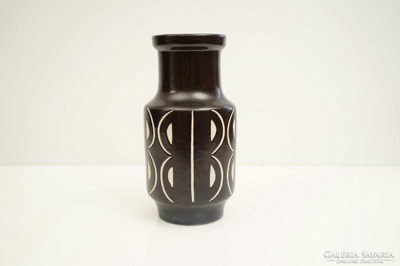 Mid century style ceramic vase / retro vase / brown