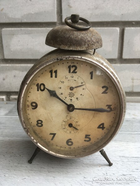 Very old, mechanical junghans rattle clock, alarm clock