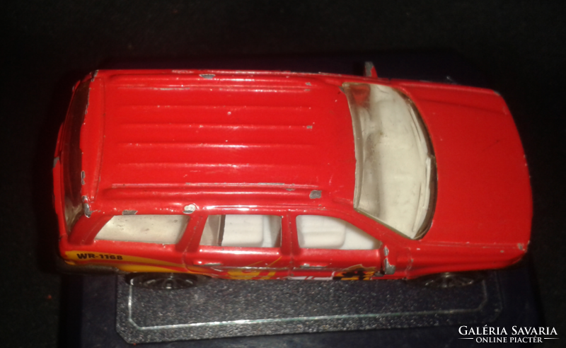 1999 Matchbox Red Jeep Grand Cherokee, 1:58 scale, Made in China