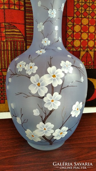 Rare parade cherry blossom vase {nhü 67}