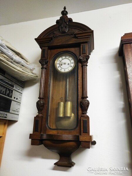Two-weight wall clock
