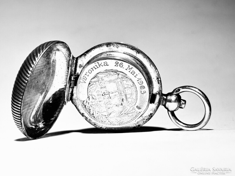 Igen ritka Aranypénz tartó  Ezüst (800) szelence a századfordulóból 17.7 gramm személyesen és postán