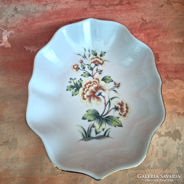 Hollóház porcelain bowl, offering