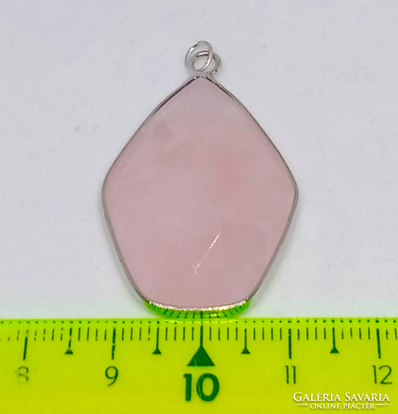 Faceted rose quartz cabochon silver-plated pendant n75276