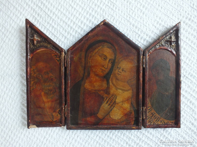 Openable icon painted on wood