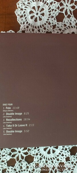 Miles Davis 5 db CD diszdobozban, fém gerinccel