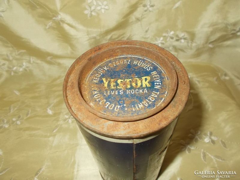 Régi yestor leveskocka doboz fémdoboz budapesti szalámigyár