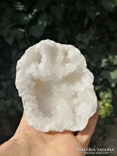 Beautiful quartz geode, mineral crystal
