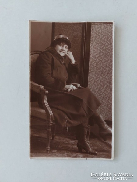 Old female photo lady photo 1921