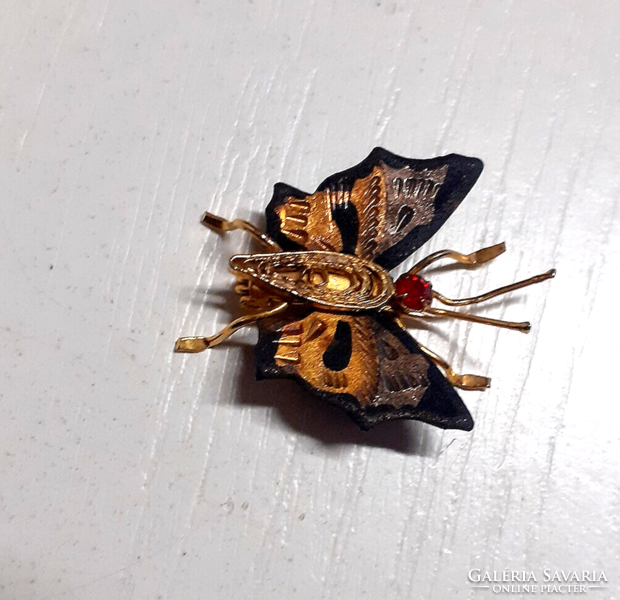 Vintage handmade filigree butterfly brooch pin