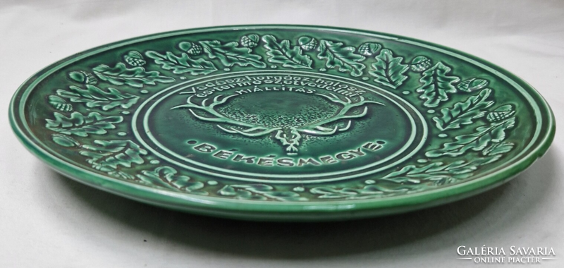 Glazed ceramic souvenir with the inscription 