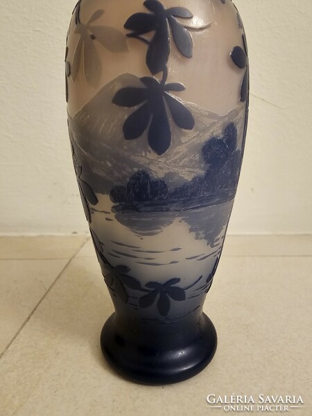 Amazing Devez glass vase