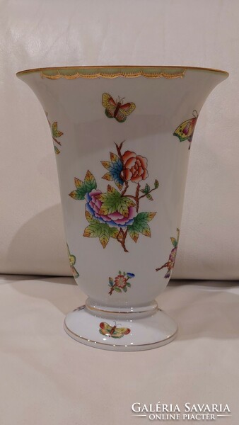 Herend porcelain vase with Victoria pattern 23 cm