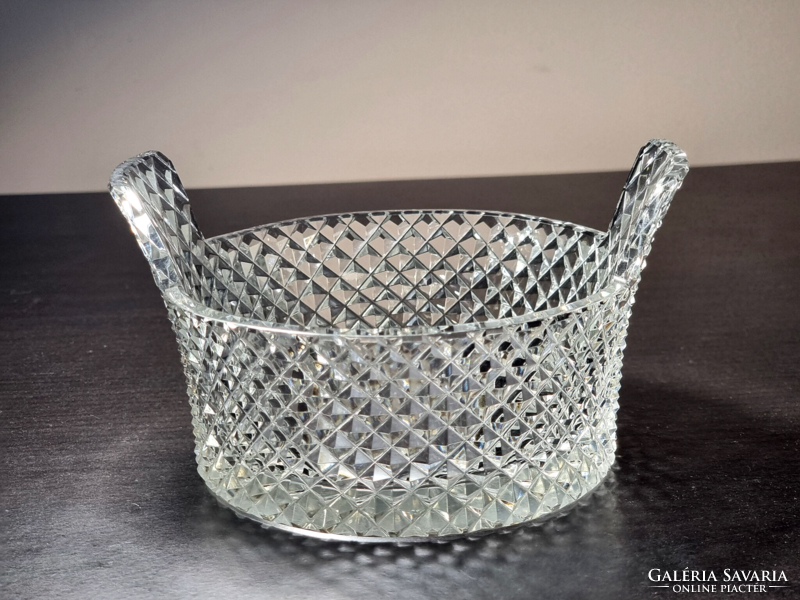 * 19th century American brilliant-cut crystal glass bowl ﻿﻿crystal eared bowl / cut crystal usa /