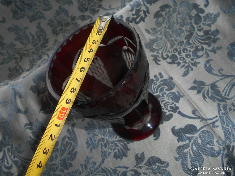 Vastag masszív  kristály  váza-   szőlőfürtős csiszolással  Bider stíl
