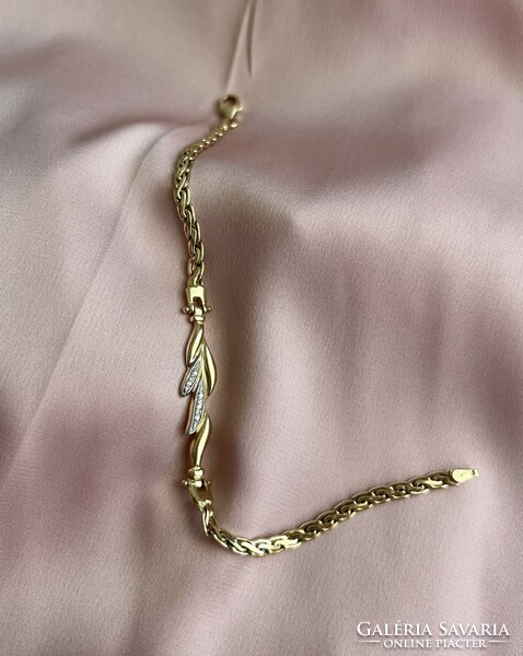 Elegant gold bracelet 14 k