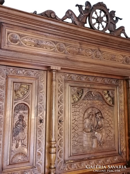 Antik Breton stílusú szekrény,tálalószekrény