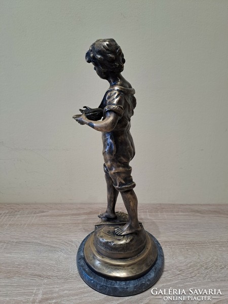 Beggar boy with violin l&f moreau bronze statue