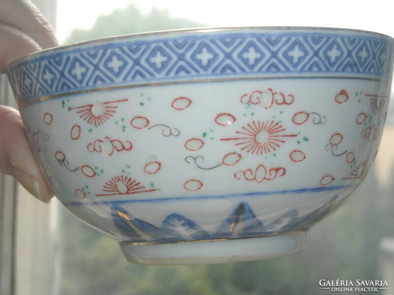 3-piece Chinese porcelain set