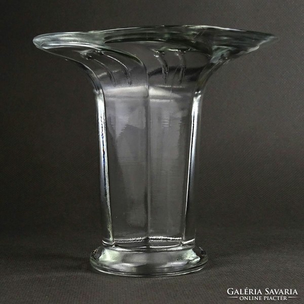 1Q930 flawless art deco glass vase 10.5 Cm