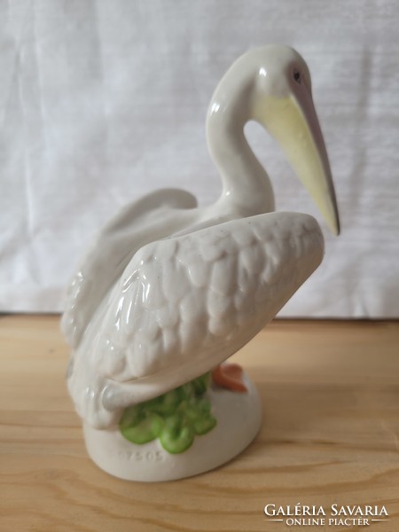 Kőbánya porcelain factory pelican