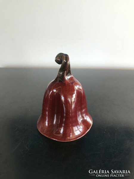 Ceramic bell (302)