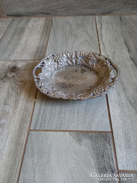 Beautiful old pewter serving bowl (18.7X14x3.5 cm)
