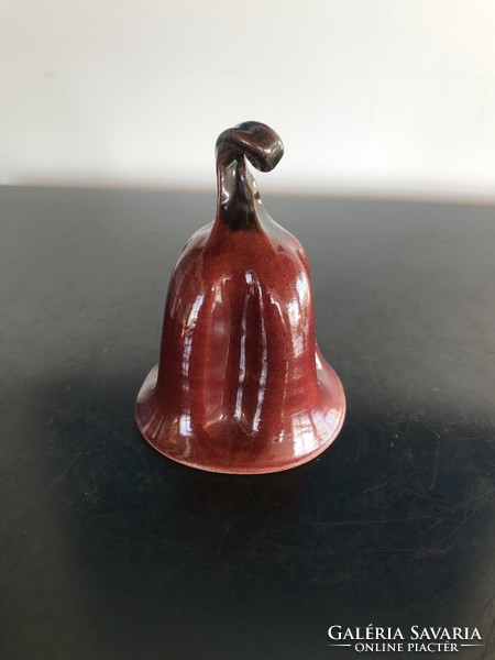 Ceramic bell (302)