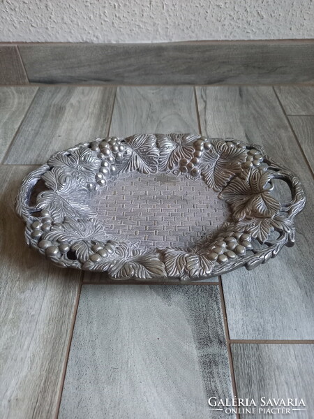 Charming old pewter centerpiece/serving bowl (35x24.7x4 cm)