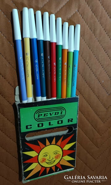 Retró Pevdi Color filc tollak.