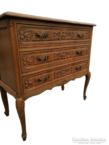 Neobaroque 3-drawer chest of drawers with curved front
