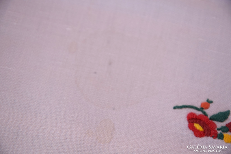 Régi Népi Hagyományőrző Kalocsai terítő len vászon asztalterítő abrosz kézzel hímzett 130 x 81