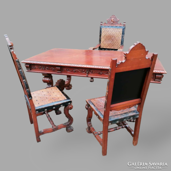 Spanyol stílusú íróasztal a hozzá tartozó székeivel