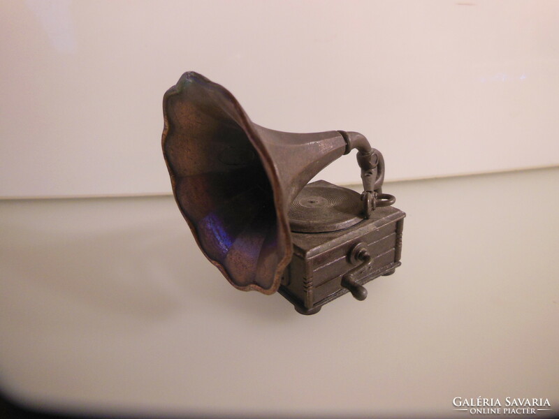 Gramophone - bronze - carving - 6 x 5 cm - perfect