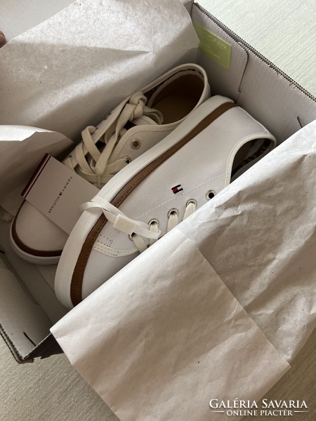 Új Tommy Hilfiger teniszcipő Iconic Kesha Sneaker (fehér) 36
