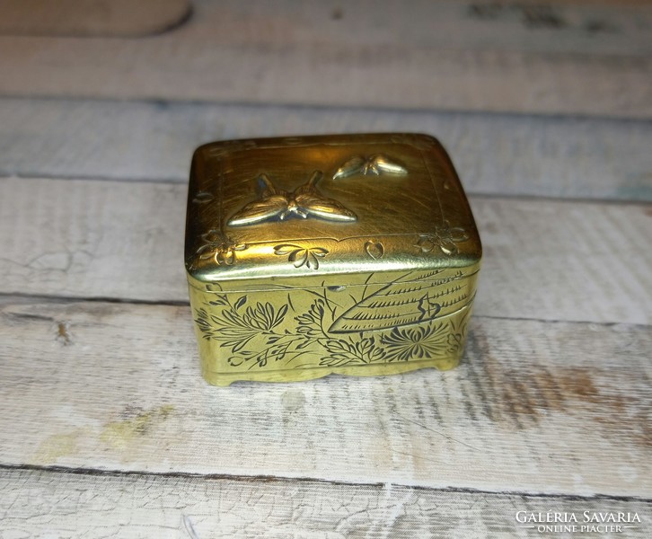 Antique copper box with engraved pattern