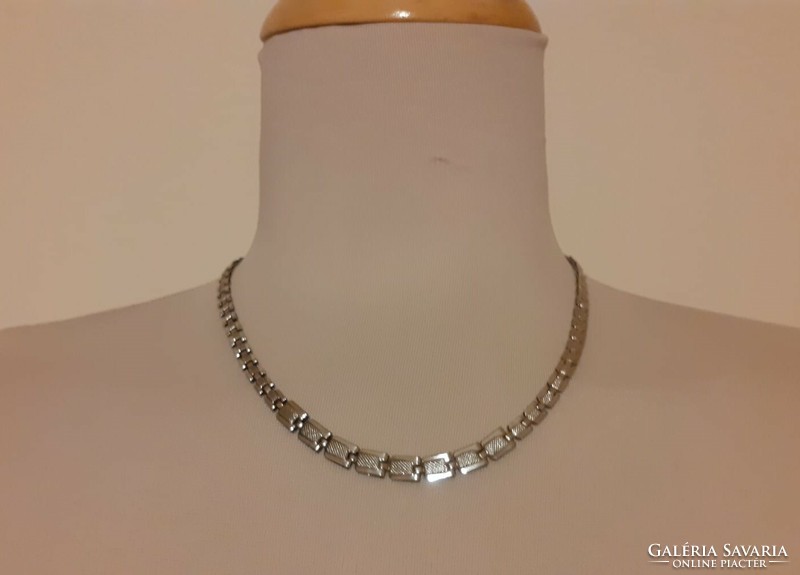 Very nice. Rhodium-plated silver necklace (925)
