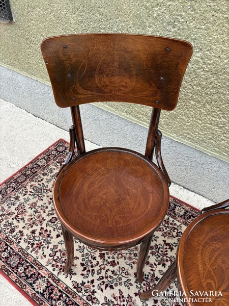 2 Thonet-style chairs for chair use, nostalgia piece of furniture, rustic