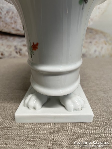 Herend porcelain tertia flower pattern caspo vase with lion's claw feet a74