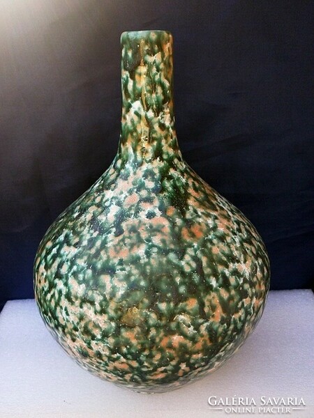 Kerámia váza  21 cm