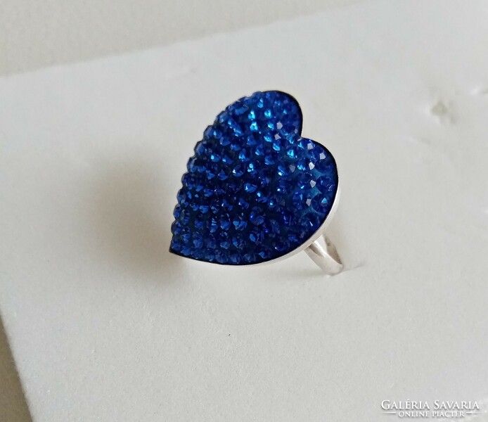 Silver ring with royal blue stones, for any occasion