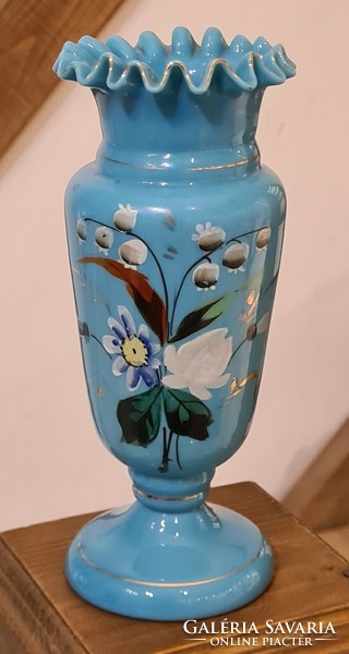 Szecessziós antik türkizkék tejüveg festett zománcozott, szakított talpú váza