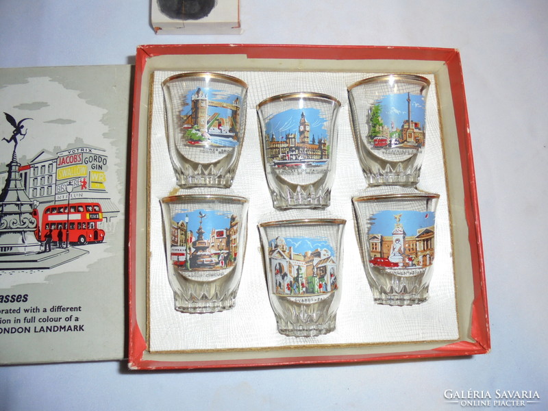 London nevezetességei - hat személyes színes röviditalos pohár készlet dobozában - szuvenír