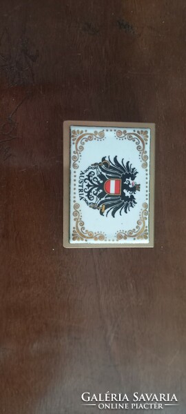 Gyufatartó Ausztria címerrel, fém