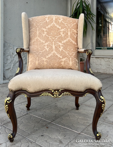 Unique classic style reading armchair - winged armchair